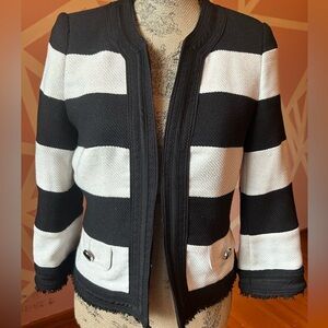 White House Black Market Striped Black & White Blazer, size 8.